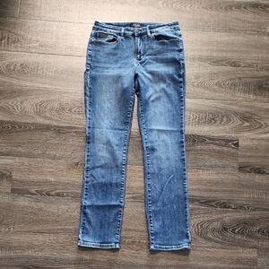 Judy Blue Straight Fit Jeans